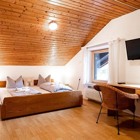 Casa de Férias Ferienhaus Zum Geigenbauer Mittenwald