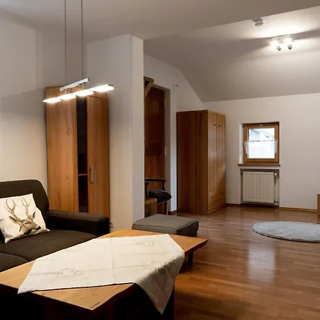 Casa de Férias Ferienhaus Zum Geigenbauer Mittenwald